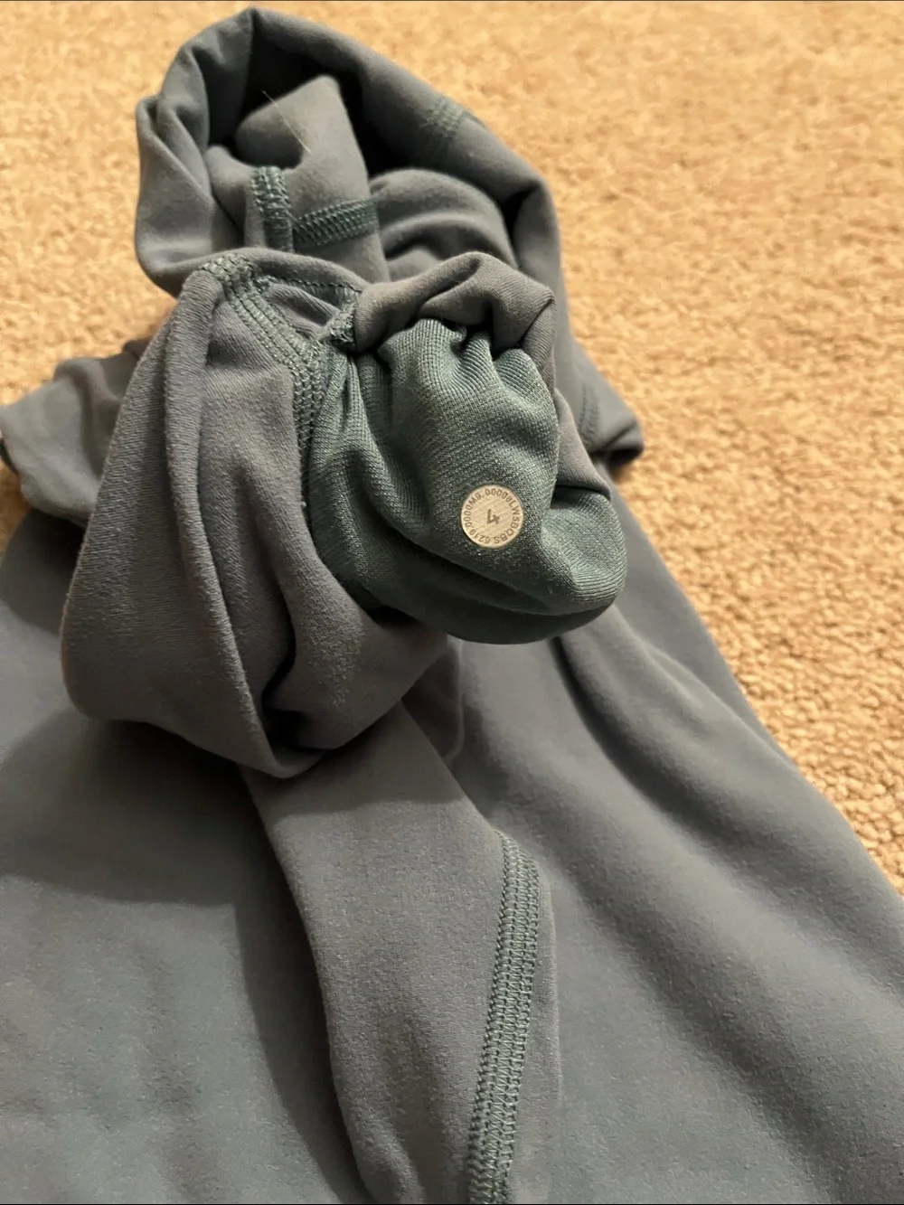 Lululemon Women’s Size 4 Leggings